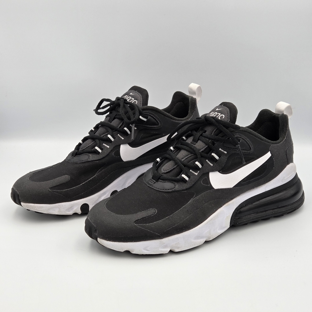 Nike Air Max 270 React Women's Shoes Size 7 Black/White CI3899-002